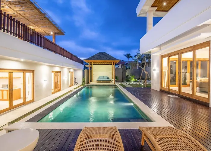 Opulent 6 Bedroom In With Ocean View, 5 Mins To Savaya 乌鲁瓦图