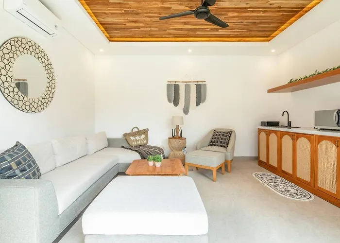 别墅 Opulent 6 Bedroom In With Ocean View, 5 Mins To Savaya 乌鲁瓦图