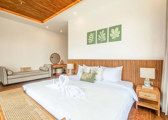 Opulent 6 Bedroom In With Ocean View, 5 Mins To Savaya 别墅