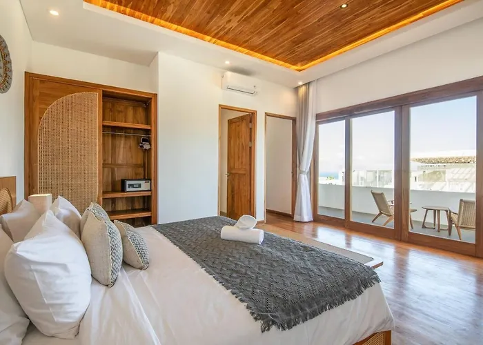 别墅 Opulent 6 Bedroom In With Ocean View, 5 Mins To Savaya 乌鲁瓦图