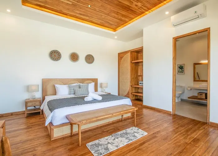 Opulent 6 Bedroom In With Ocean View, 5 Mins To Savaya 乌鲁瓦图