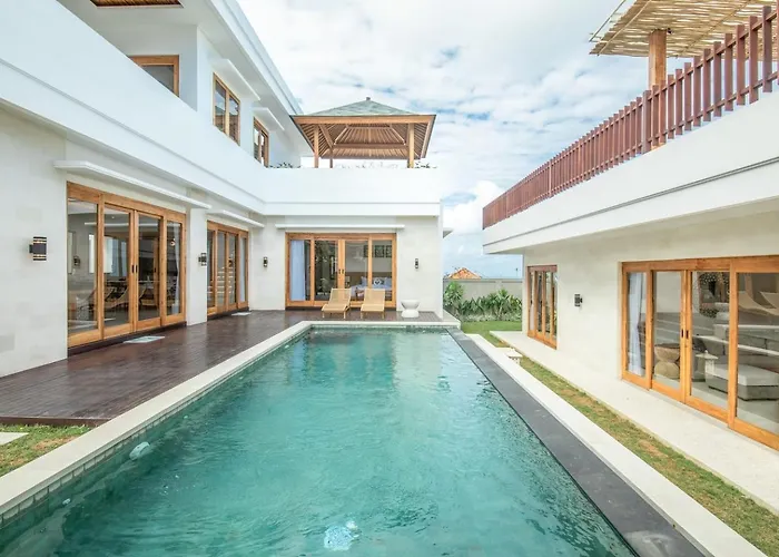 Opulent 6 Bedroom In With Ocean View, 5 Mins To Savaya