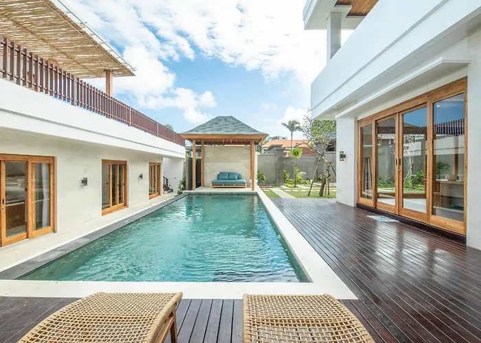 Opulent 6 Bedroom In With Ocean View, 5 Mins To Savaya 别墅 乌鲁瓦图