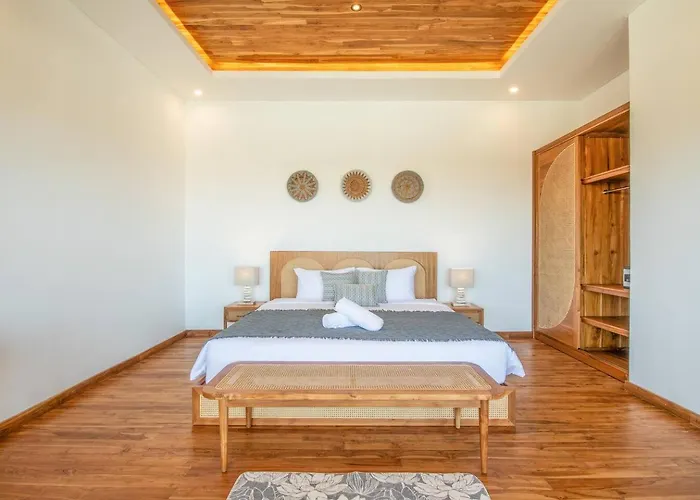 别墅 Opulent 6 Bedroom In With Ocean View, 5 Mins To Savaya 乌鲁瓦图