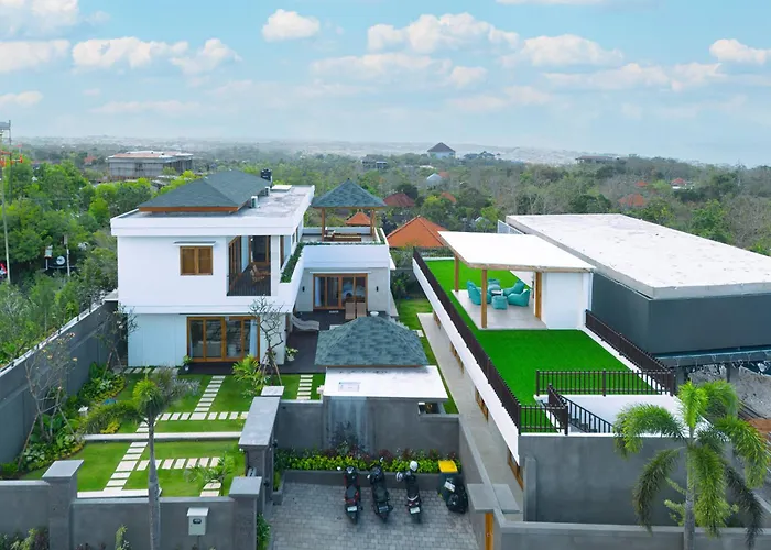 Opulent 6 Bedroom In With Ocean View, 5 Mins To Savaya 别墅 乌鲁瓦图
